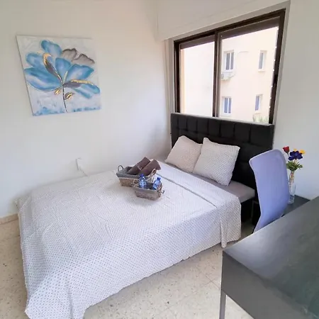 Apartament Cozy Apt / 100 Mbit+ Netflix / Near Airport *